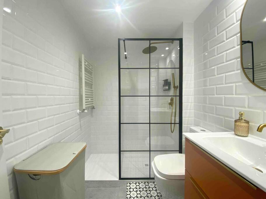 Acogedor Apartamento A 5 Min Del Ave Сарагоса Екстер'єр фото