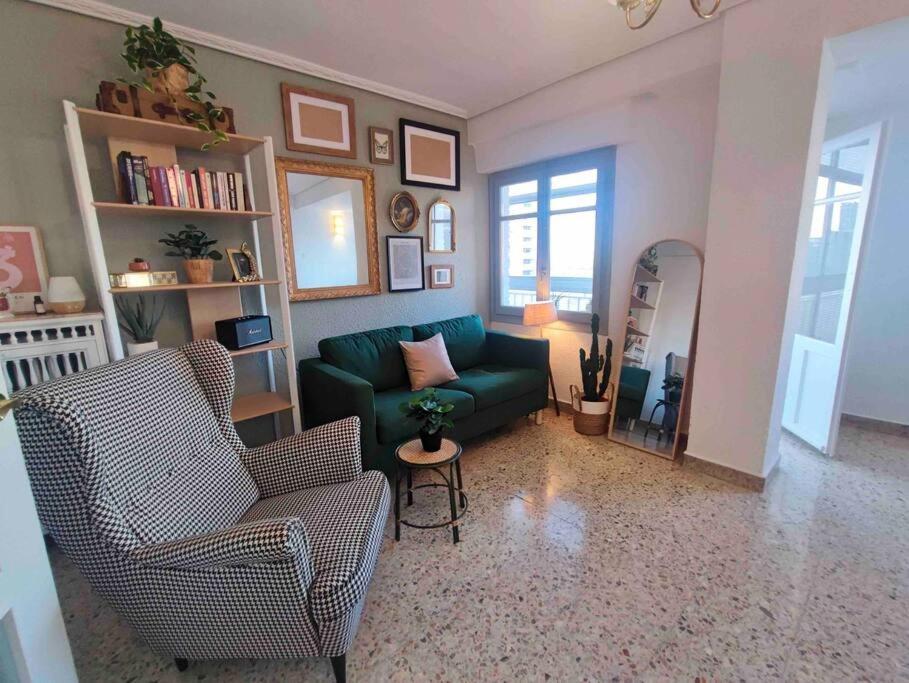 Acogedor Apartamento A 5 Min Del Ave Сарагоса Екстер'єр фото